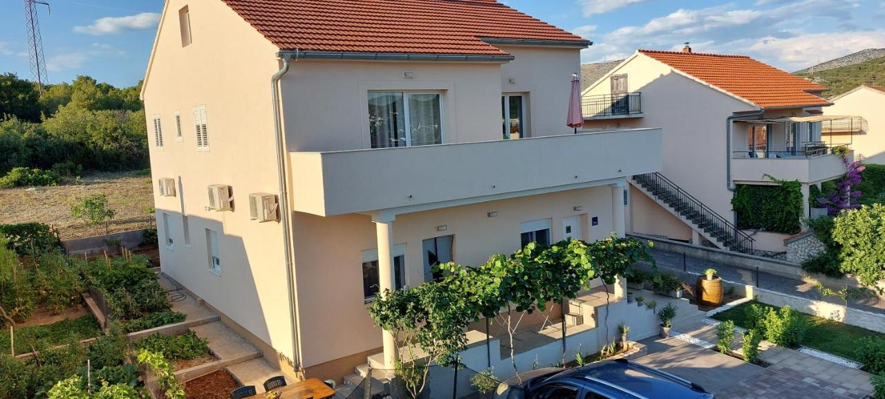 Apartment Anamaria Шибеник Экстерьер фото