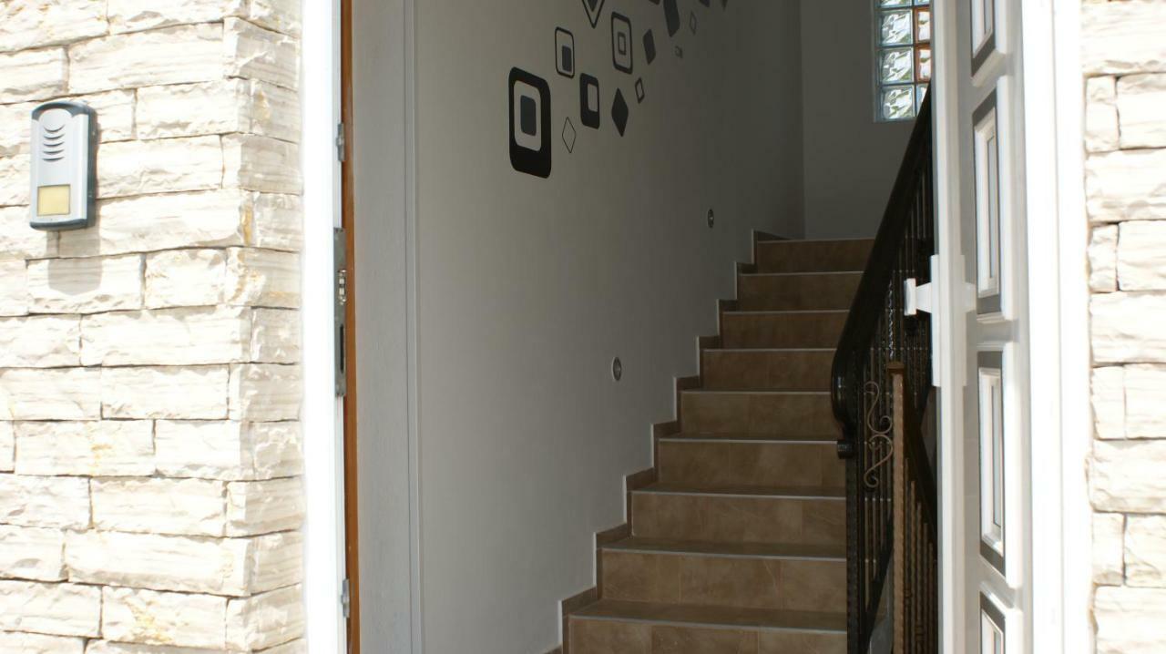 Apartment Anamaria Шибеник Экстерьер фото