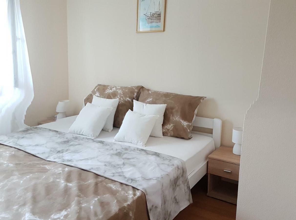 Apartment Anamaria Шибеник Экстерьер фото