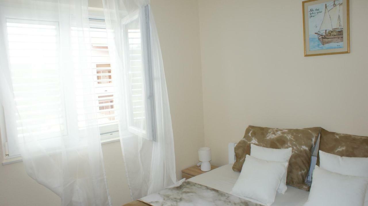 Apartment Anamaria Шибеник Экстерьер фото