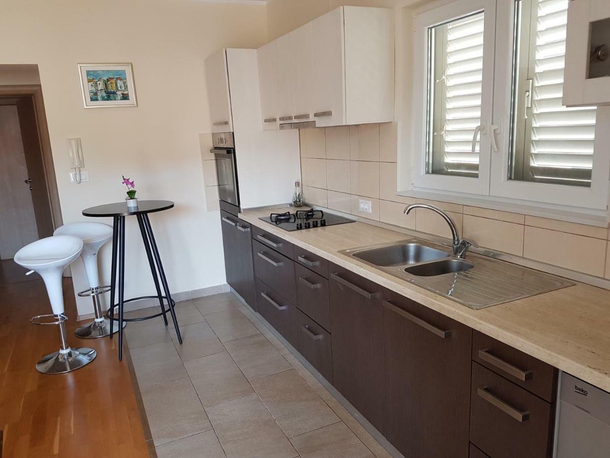 Apartment Anamaria Шибеник Экстерьер фото